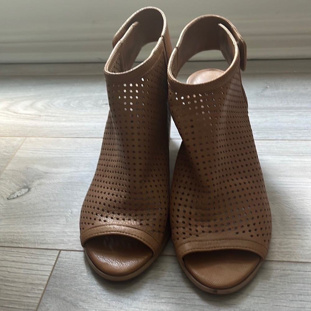 Size 10B